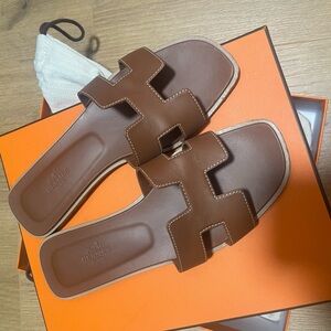 Oran sandals size 38.5 very good condition..